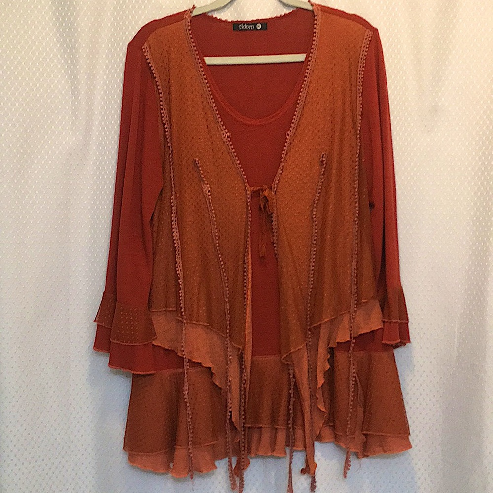 Women’s plus size top